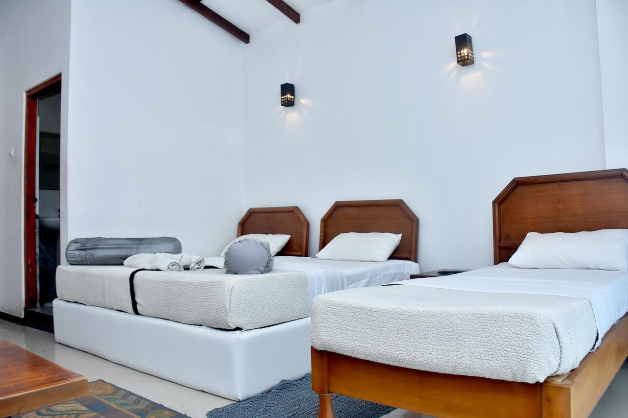 Hotel Hill View Hatton Dickoya ภายนอก รูปภาพ