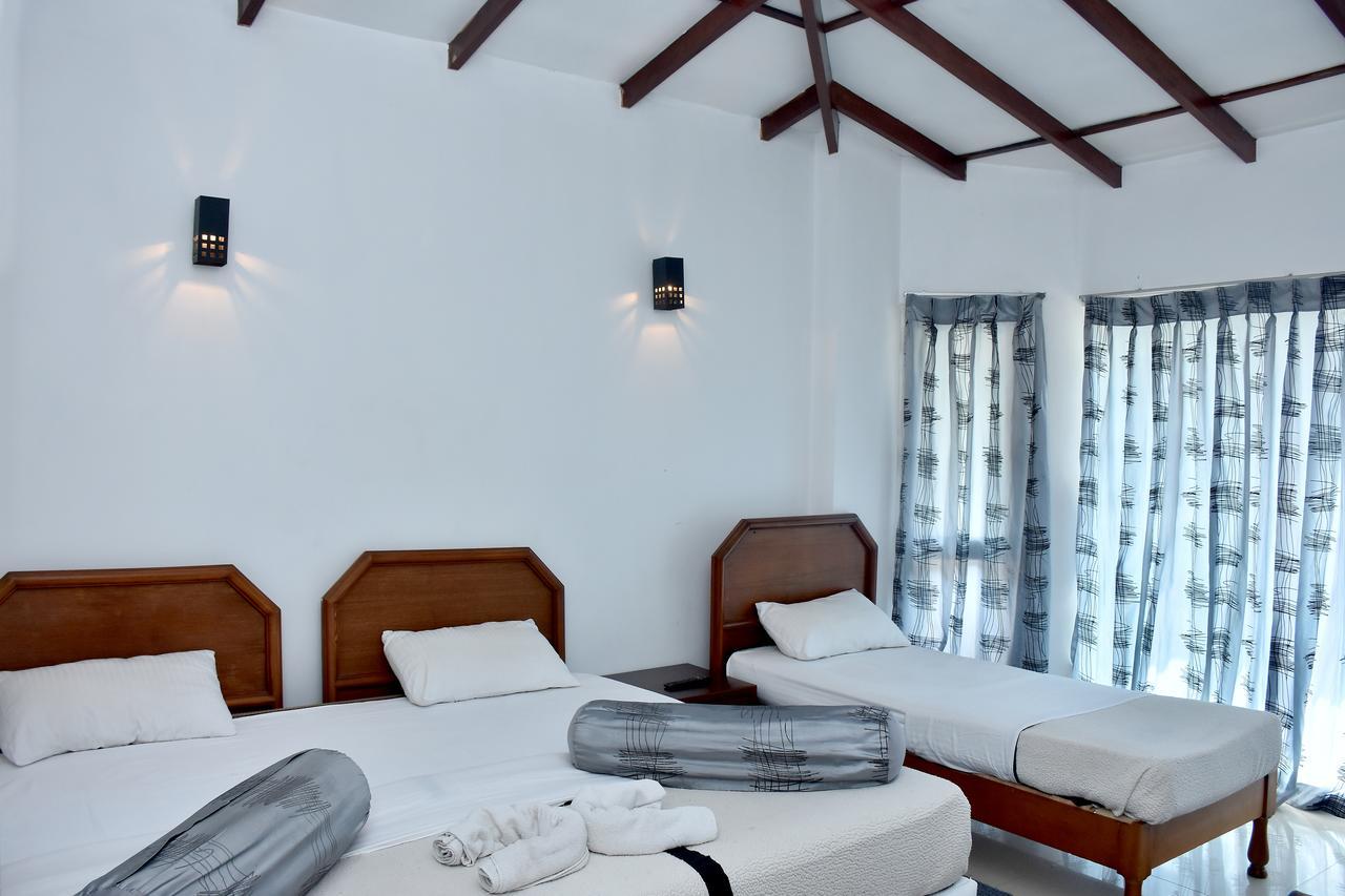 Hotel Hill View Hatton Dickoya ภายนอก รูปภาพ