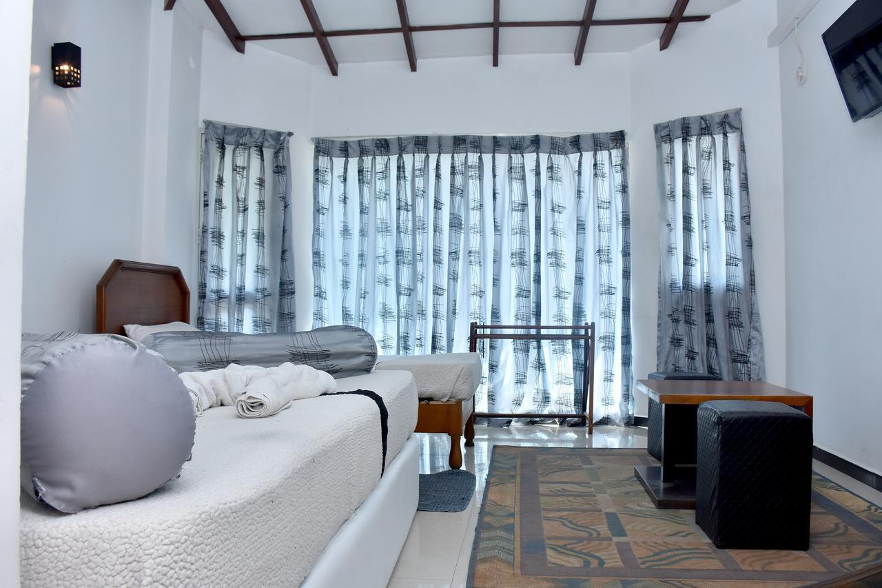 Hotel Hill View Hatton Dickoya ภายนอก รูปภาพ