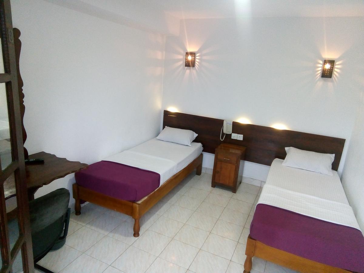 Hotel Hill View Hatton Dickoya ภายนอก รูปภาพ
